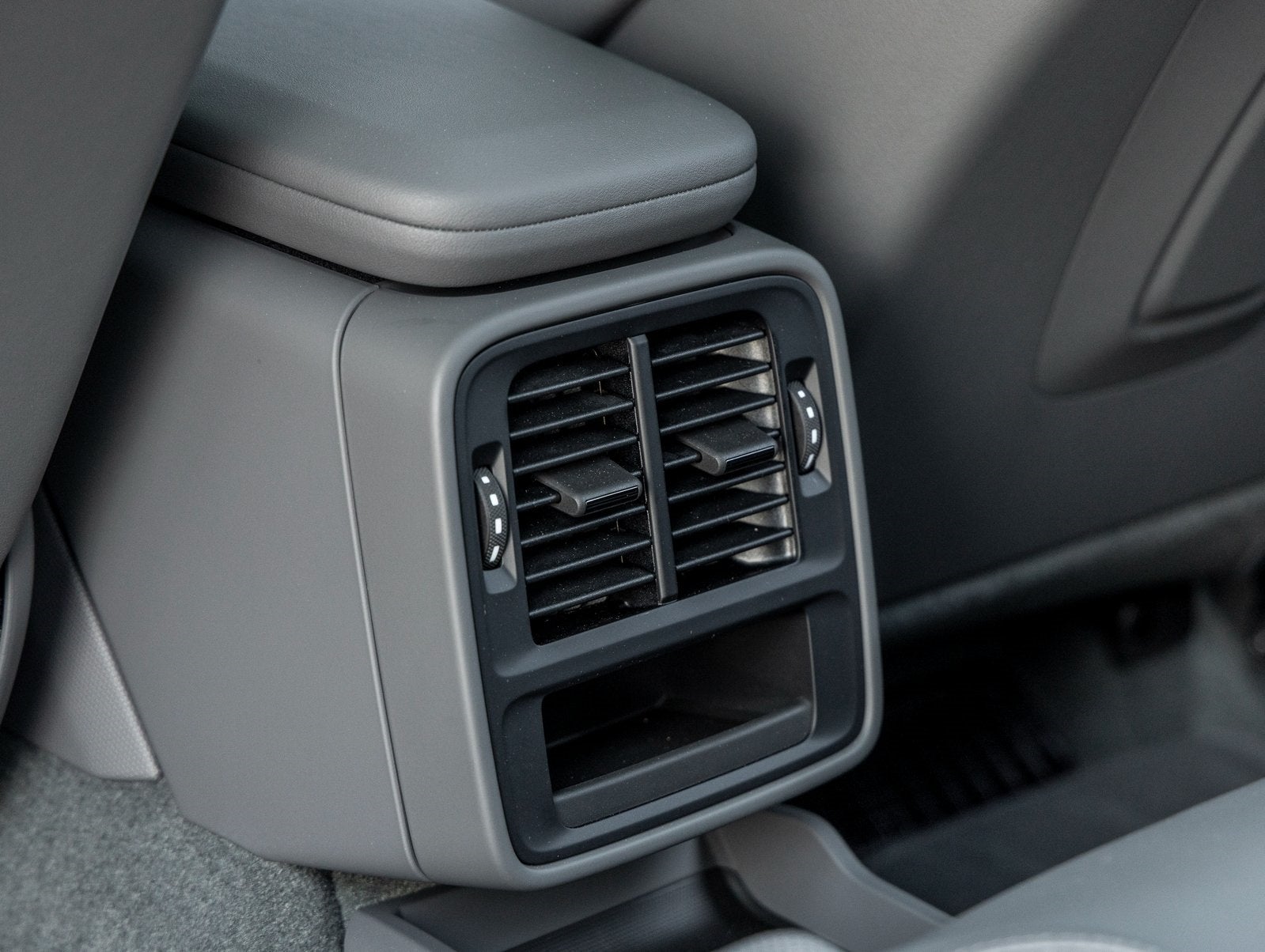 2025 Porsche Taycan Taycan 4