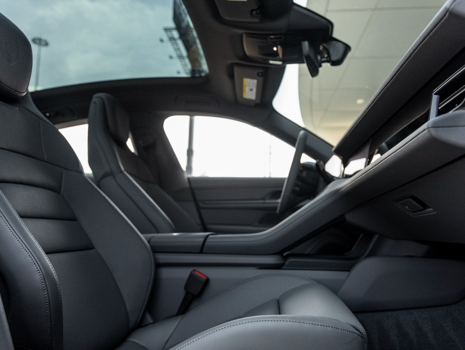 2025 Porsche Taycan Taycan 4