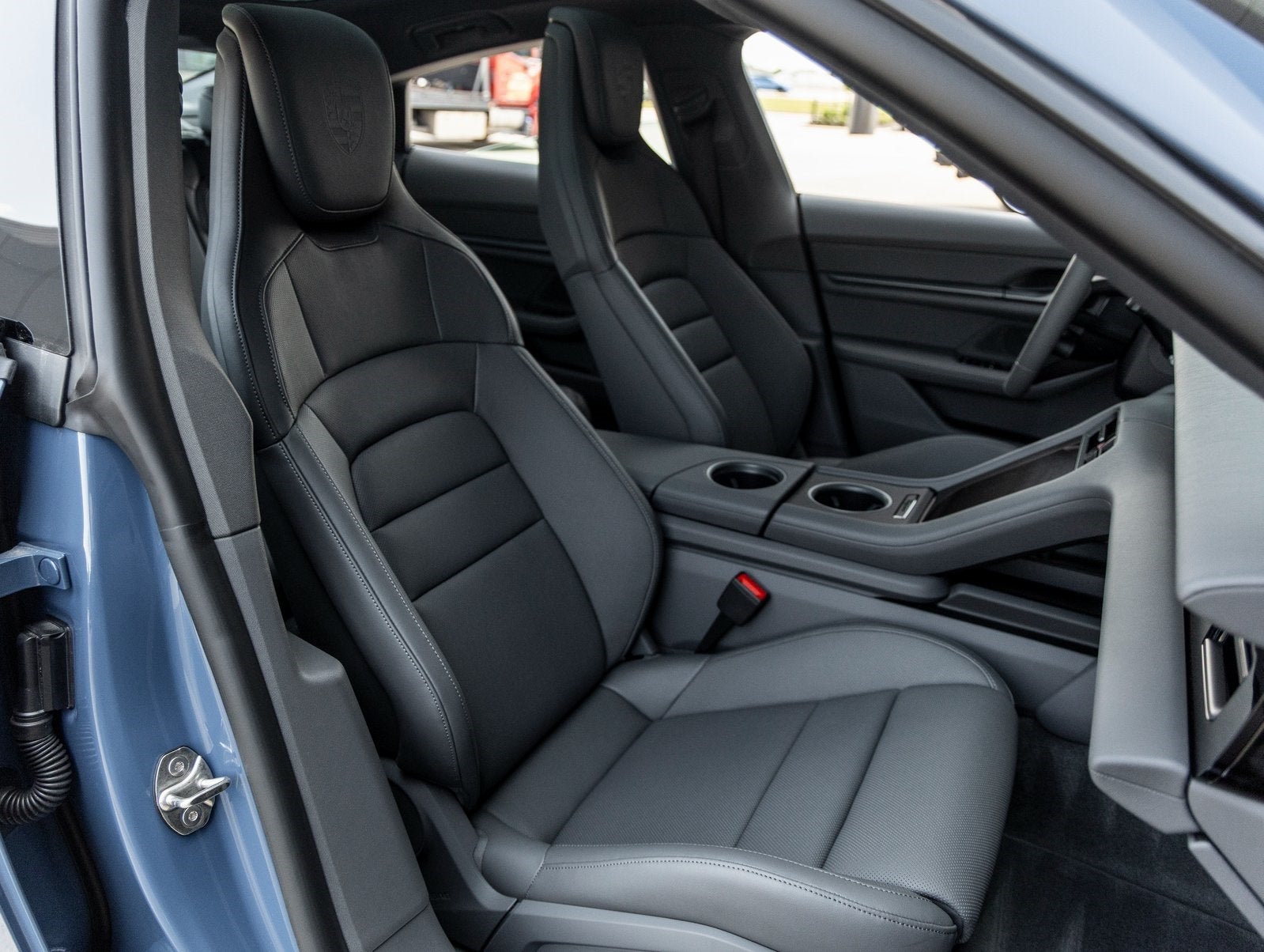 2025 Porsche Taycan Taycan 4