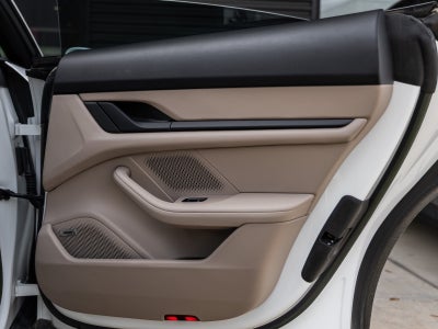 2023 Porsche Taycan Taycan (MY23)