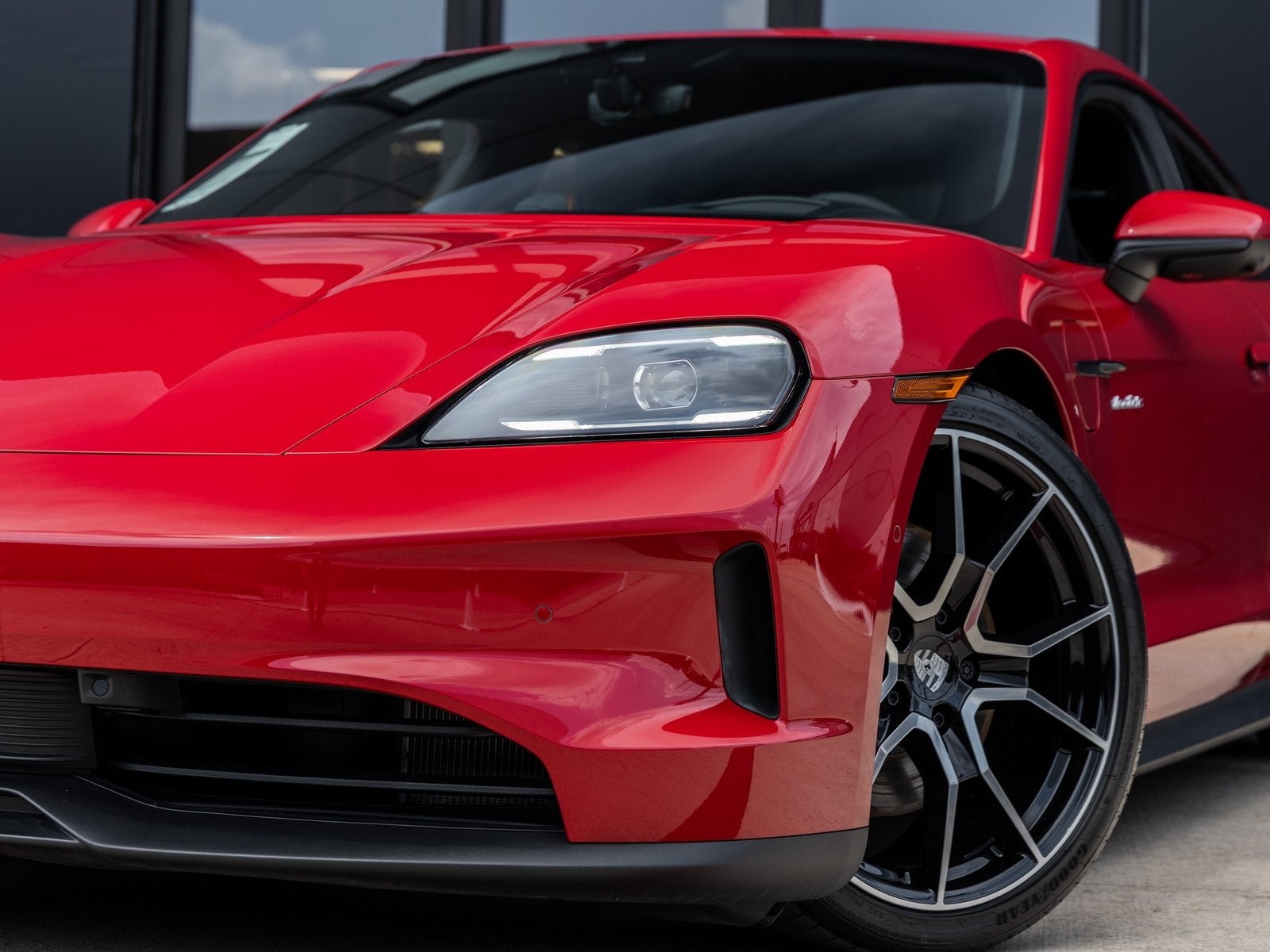 2025 Porsche Taycan 4 Taycan 4