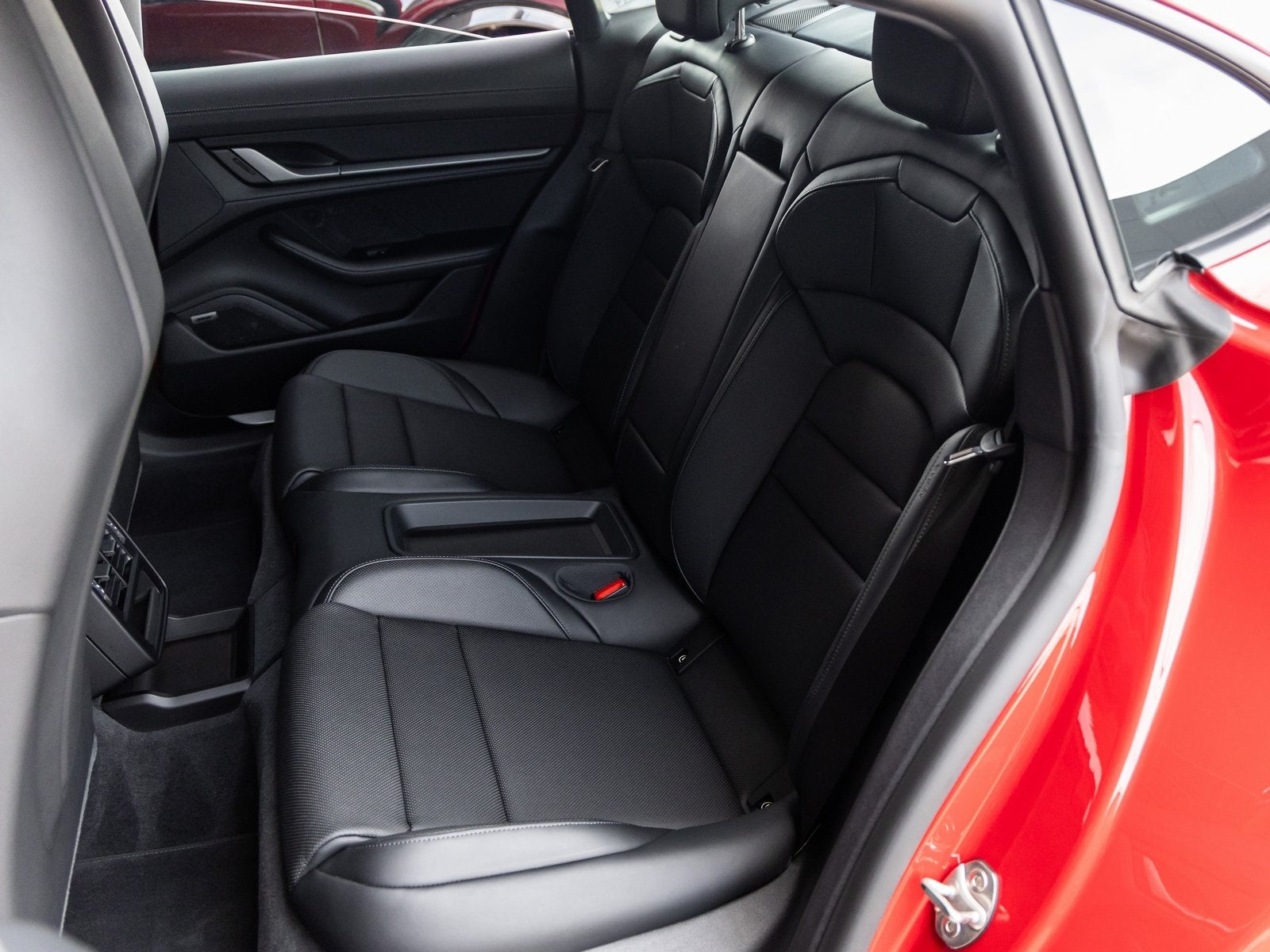 2025 Porsche Taycan 4 Taycan 4