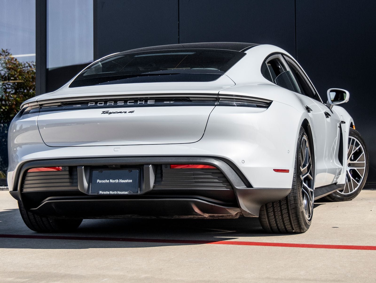 2026 Porsche Taycan 4