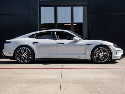 2026 Porsche Taycan 4