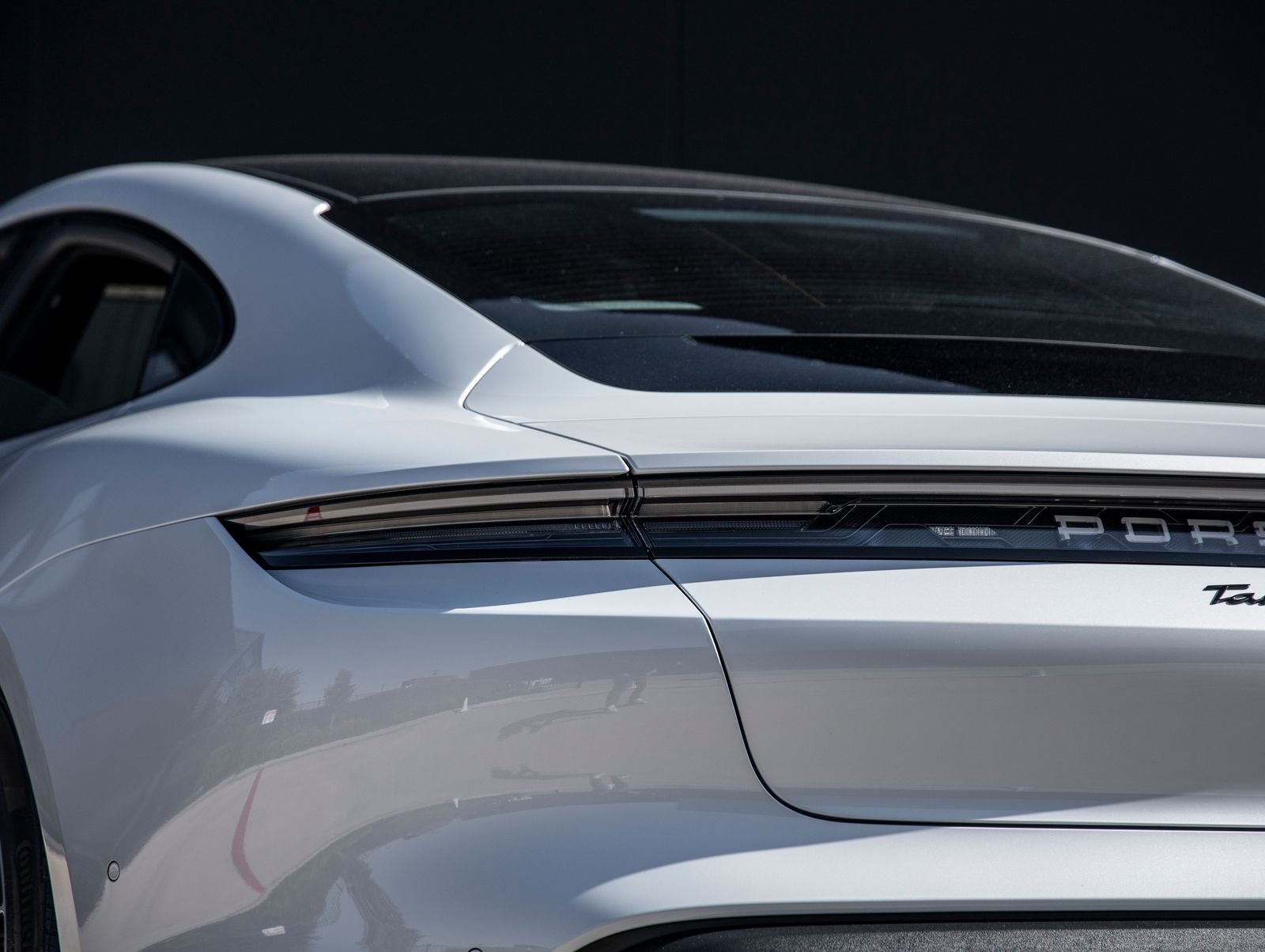 2026 Porsche Taycan 4