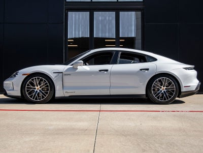 2026 Porsche Taycan 4