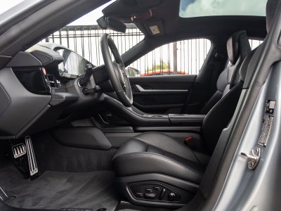 2026 Porsche Taycan 4 Black Edition
