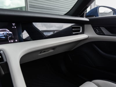 2026 Porsche Taycan Taycan 4