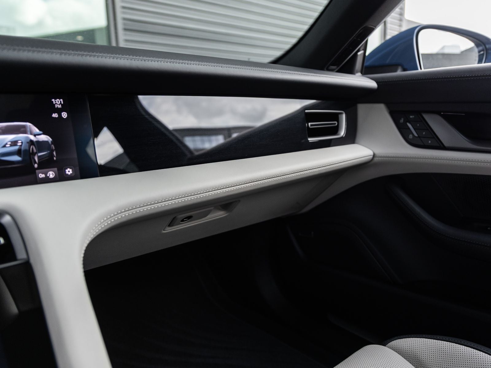 2026 Porsche Taycan Taycan 4