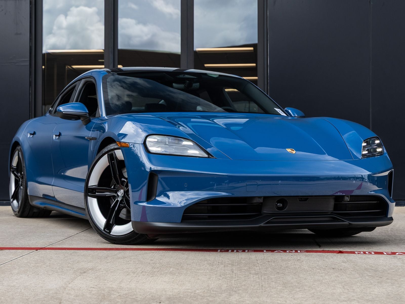 2026 Porsche Taycan Taycan 4