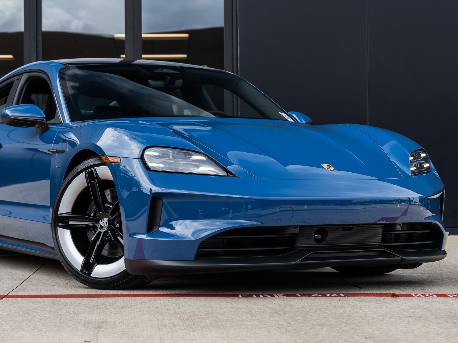 2026 Porsche Taycan Taycan 4