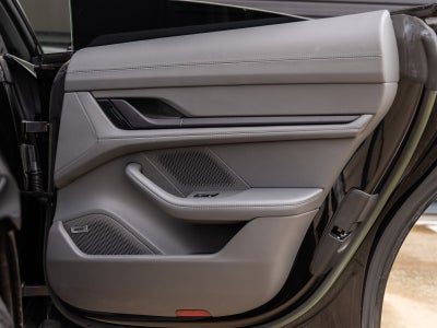 2023 Porsche Taycan Base