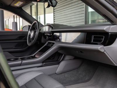 2023 Porsche Taycan Base