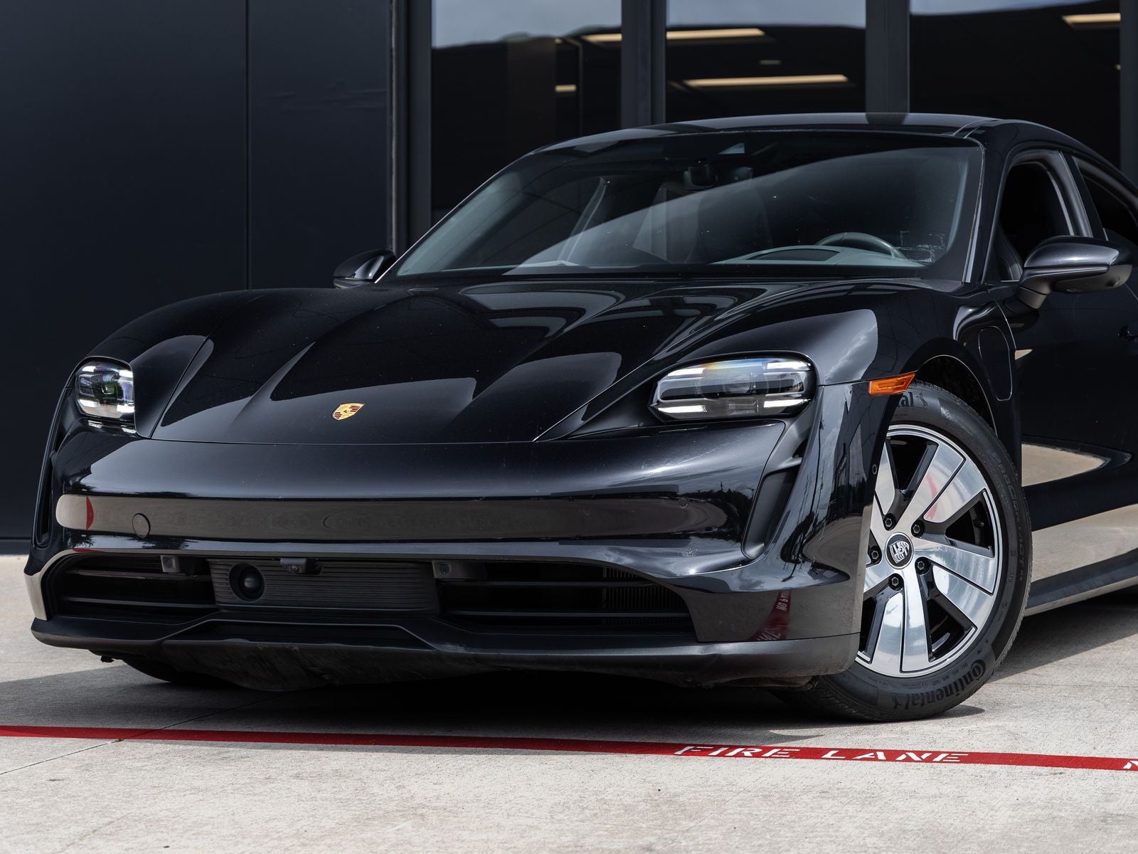2023 Porsche Taycan Base