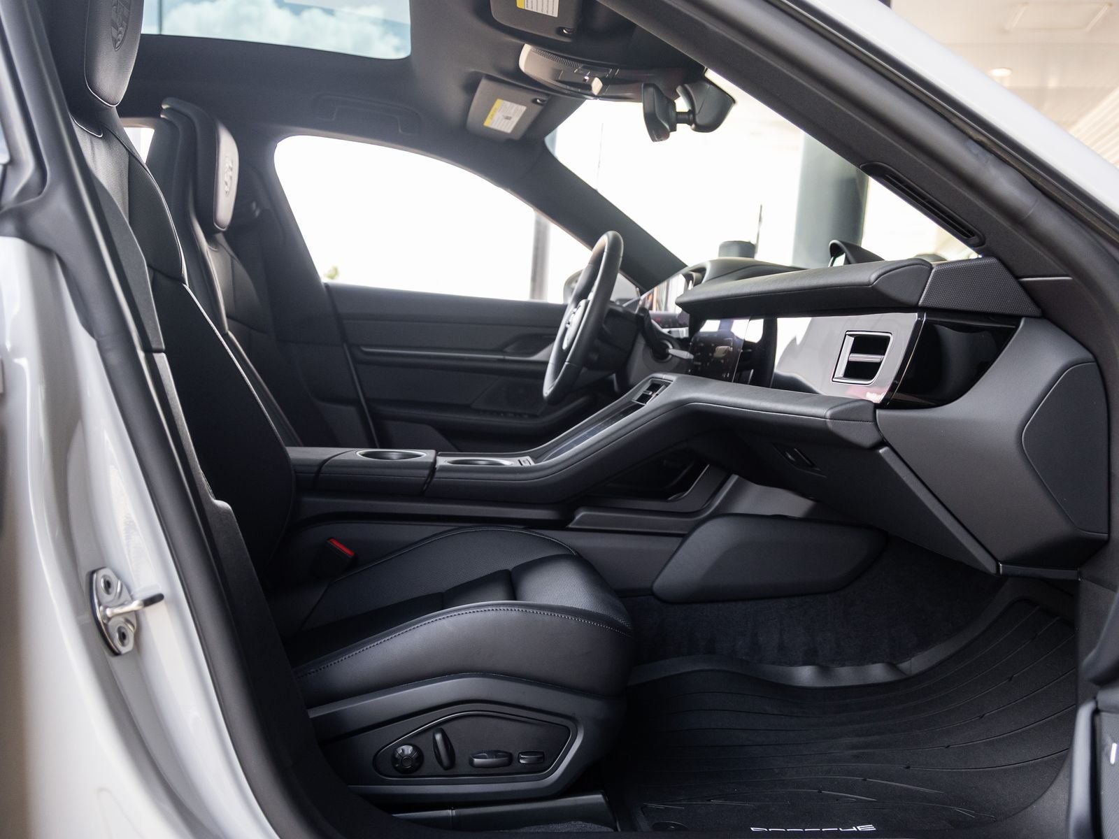 2026 Porsche Taycan Taycan 4