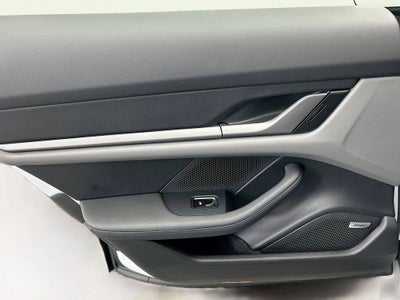 2026 Porsche Taycan 4