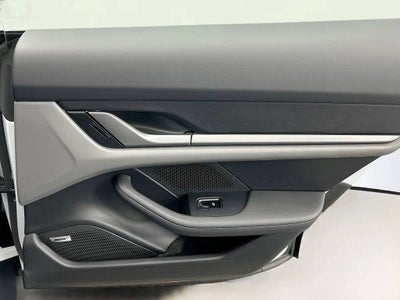 2026 Porsche Taycan 4