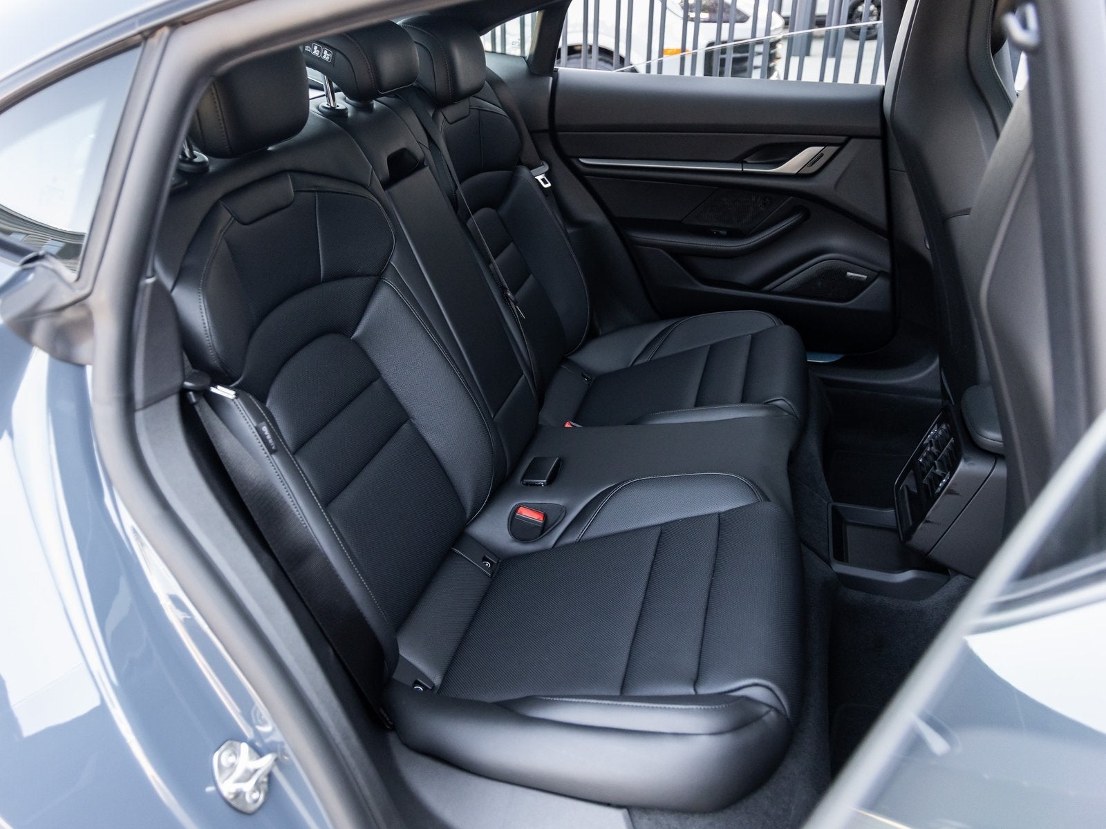 2026 Porsche Taycan 4 Taycan 4