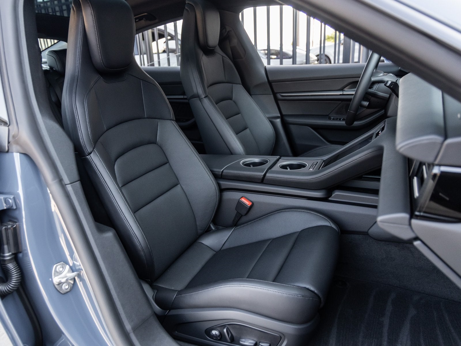 2026 Porsche Taycan 4 Taycan 4