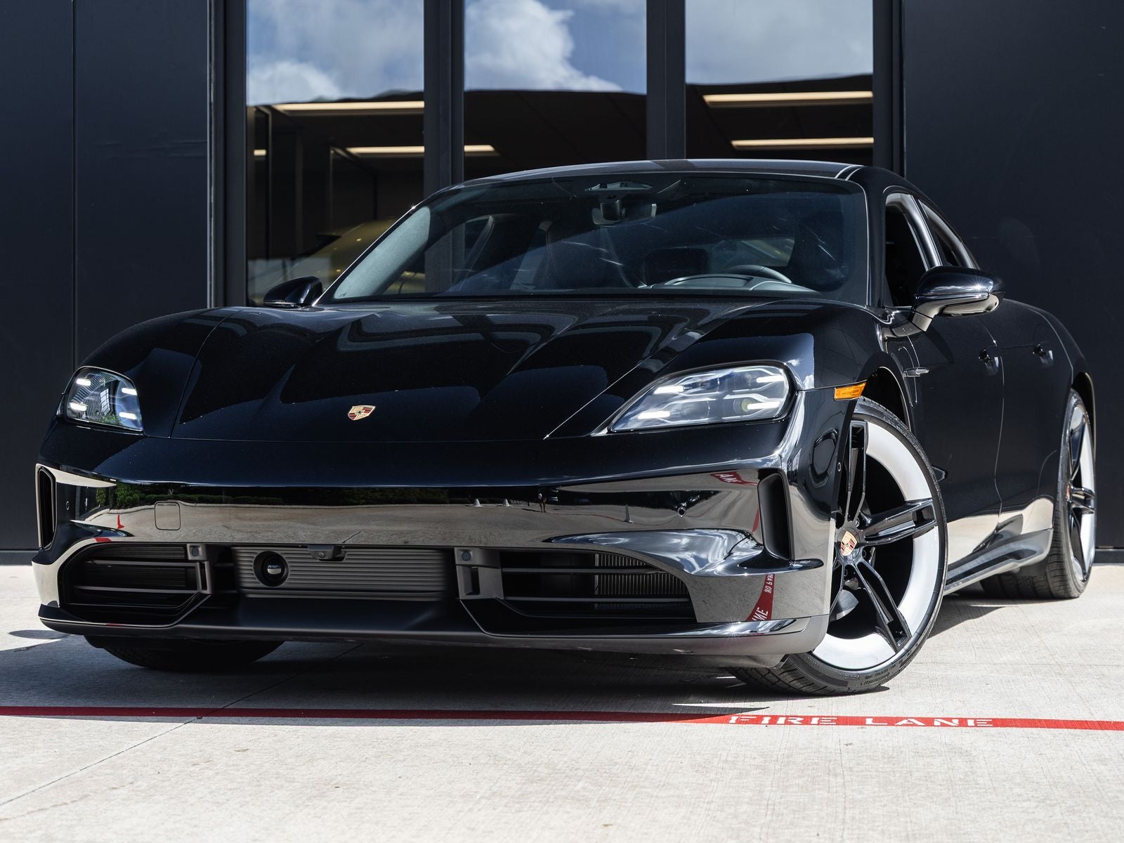 2026 Porsche Taycan Black Edition