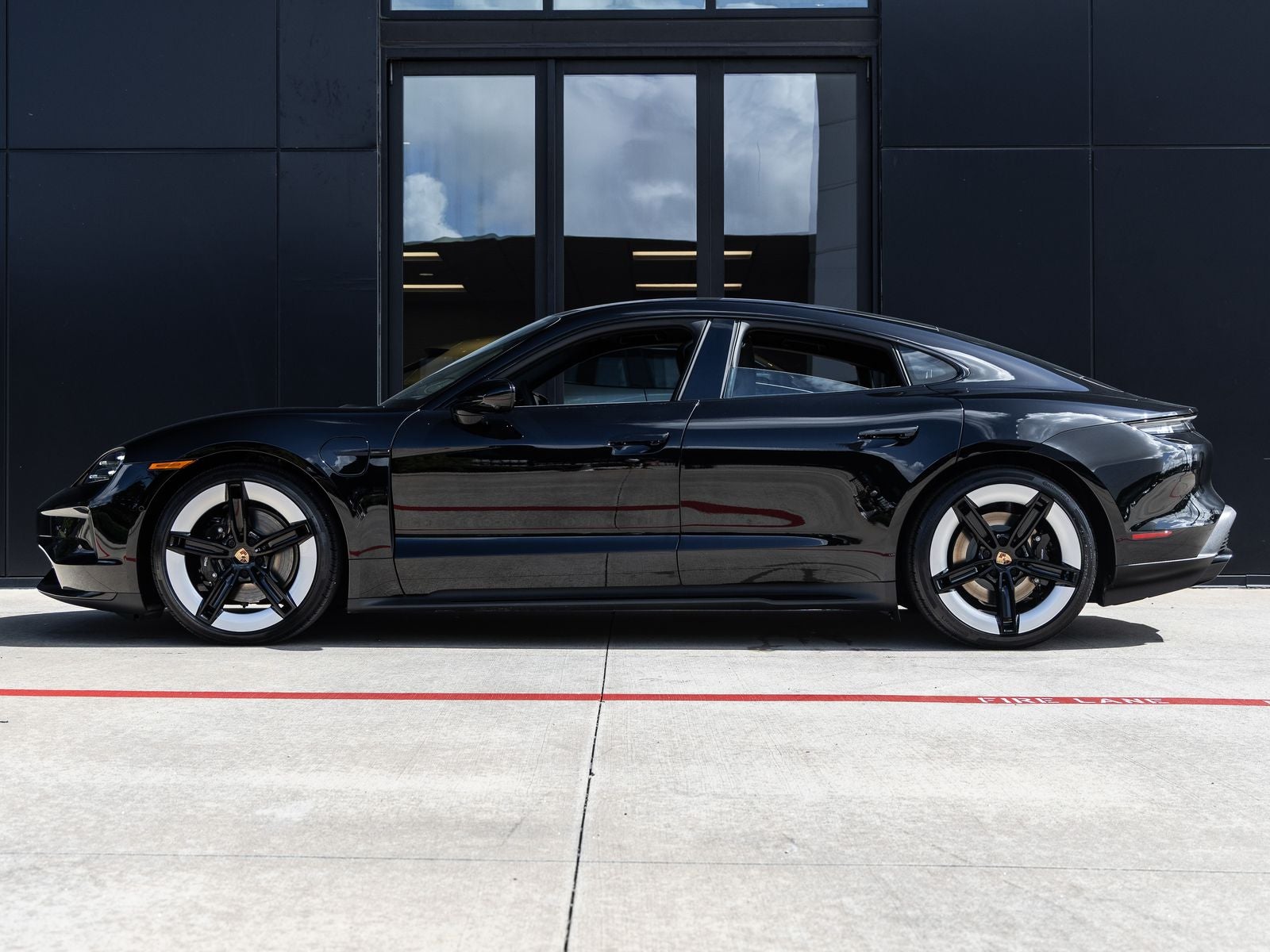 2026 Porsche Taycan Black Edition