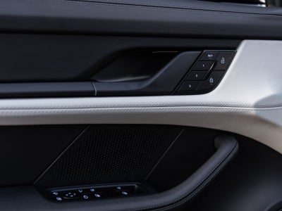 2026 Porsche Taycan Black Edition