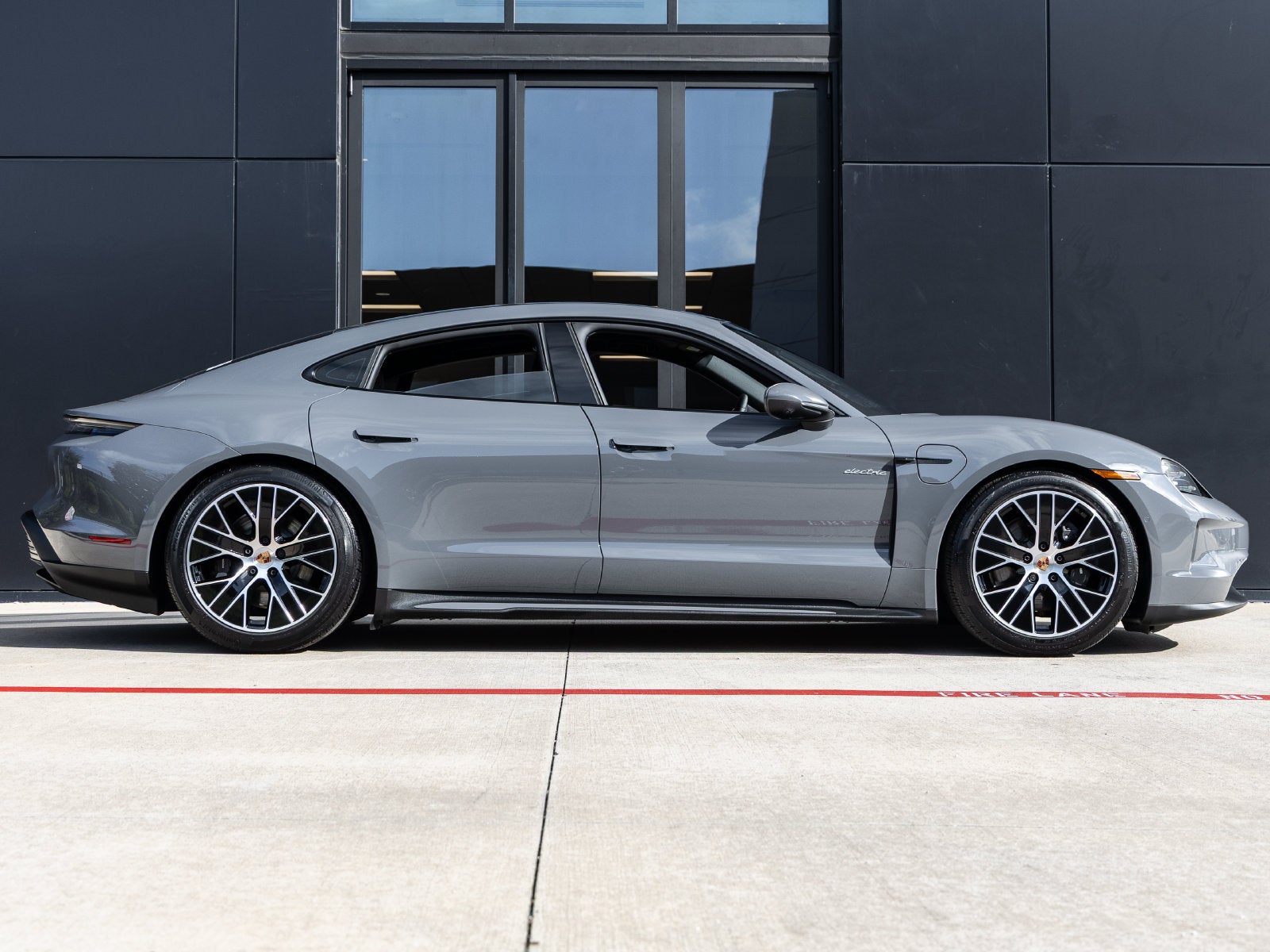 2026 Porsche Taycan Taycan 4