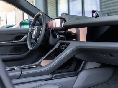2026 Porsche Taycan Taycan 4