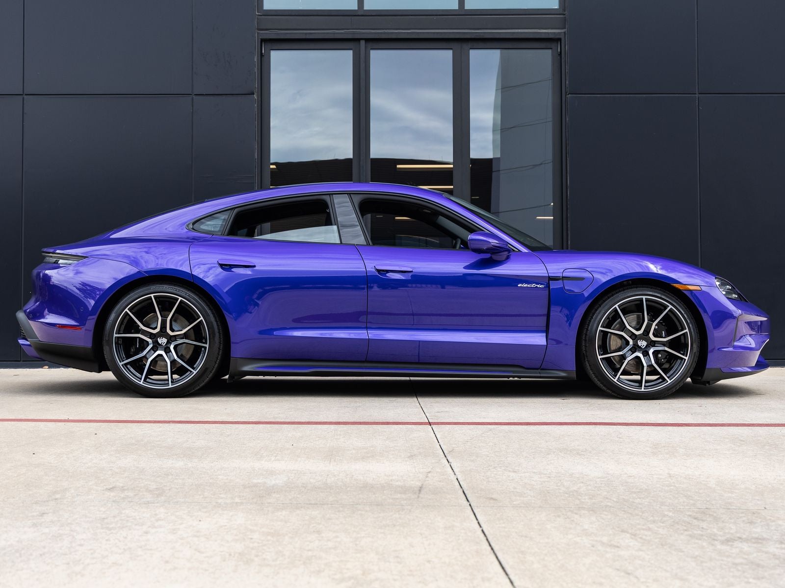 2026 Porsche Taycan RWD