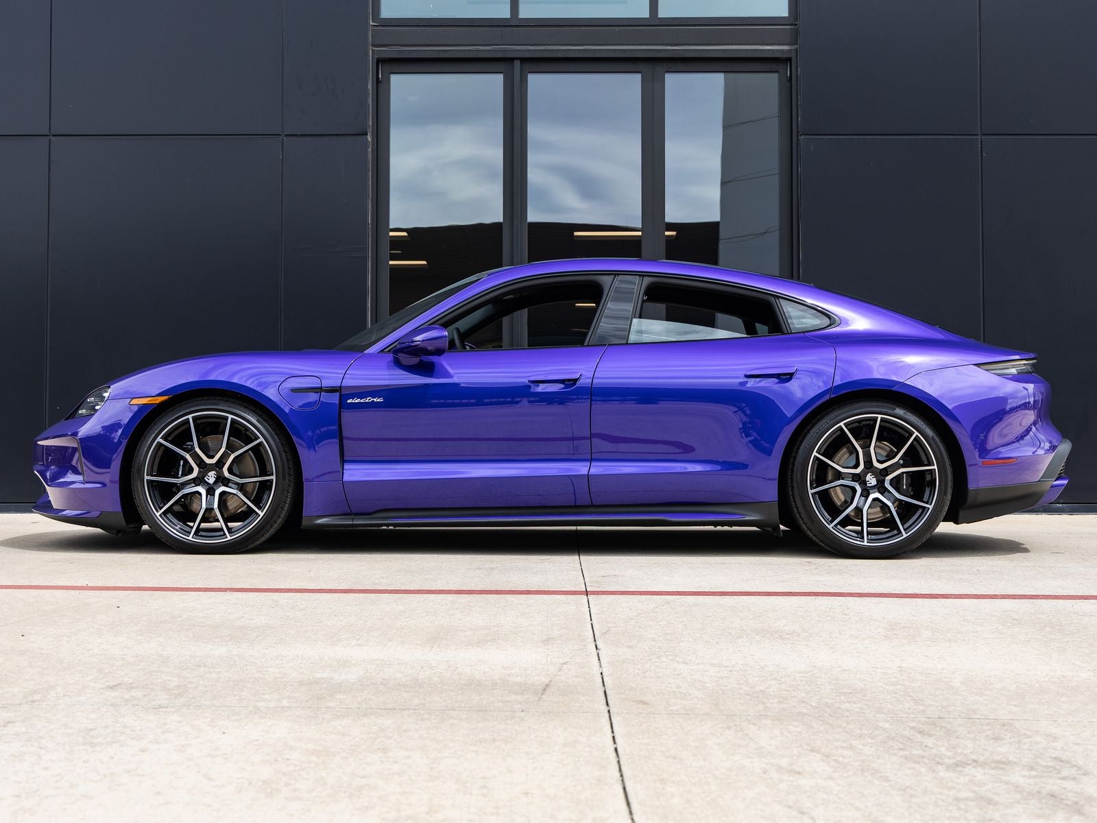 2026 Porsche Taycan RWD