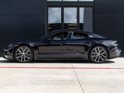 2026 Porsche Taycan Taycan Black Edition