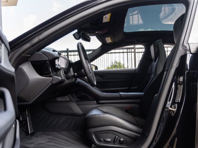 2026 Porsche Taycan Taycan Black Edition