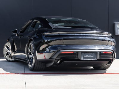 2026 Porsche Taycan Taycan Black Edition