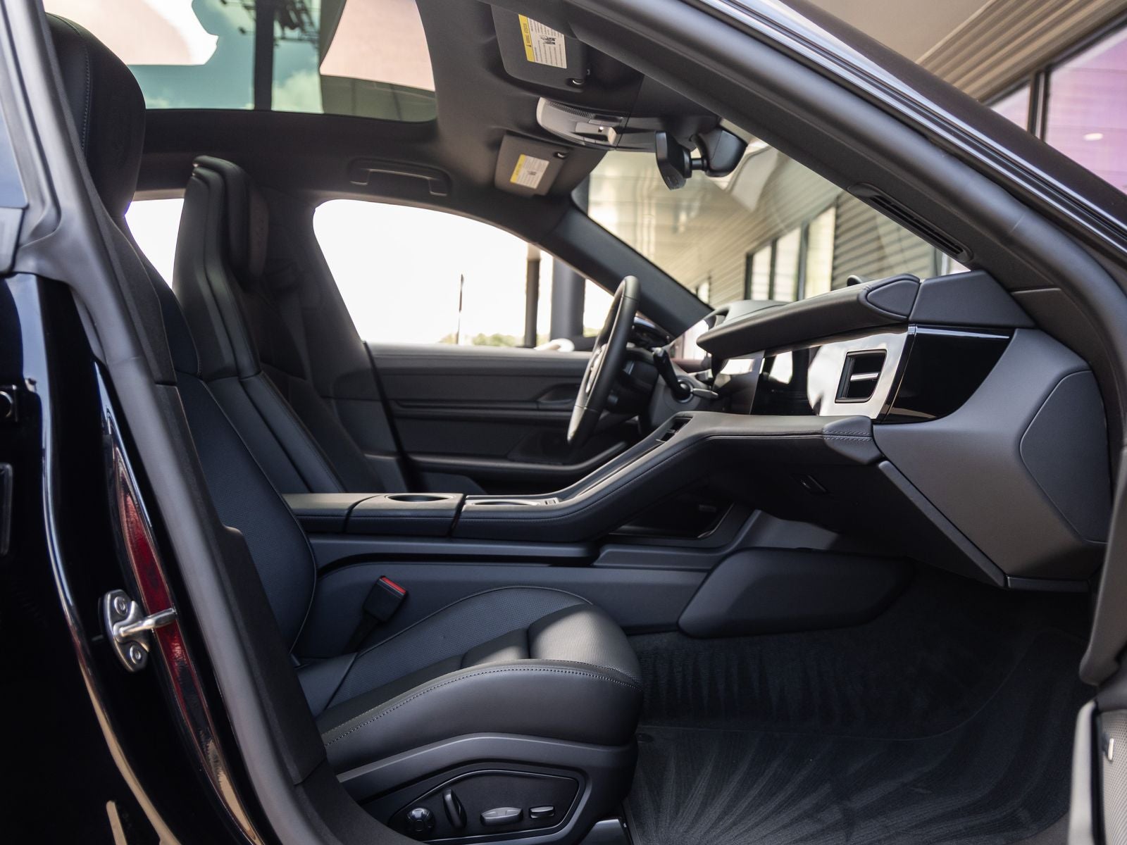 2026 Porsche Taycan Taycan Black Edition