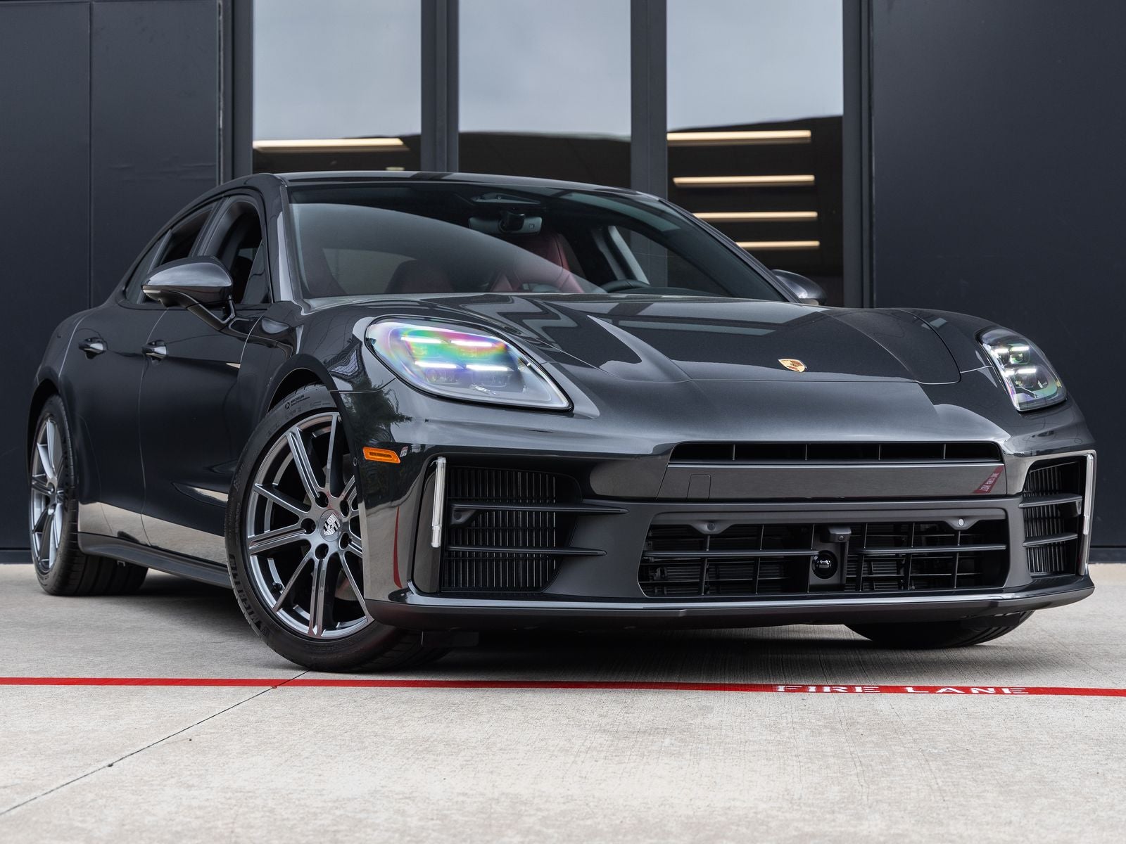 2026 Porsche Panamera 4