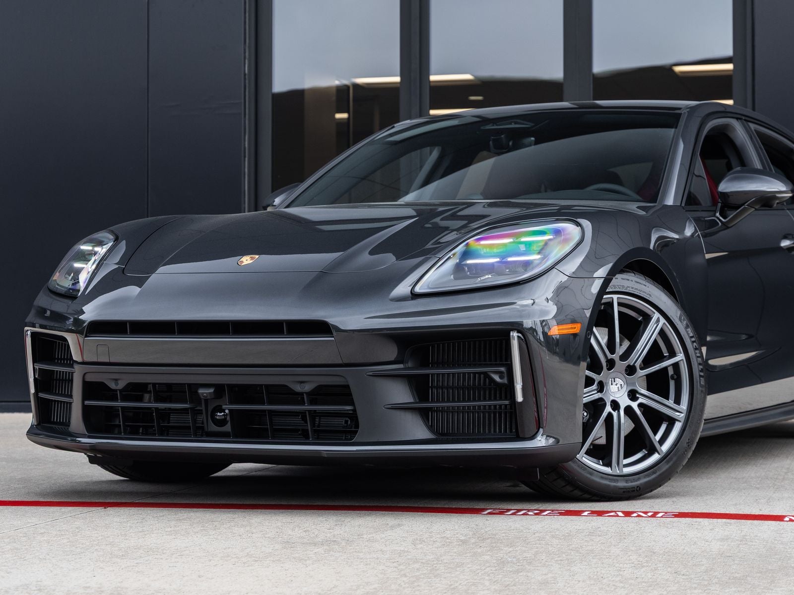2026 Porsche Panamera 4