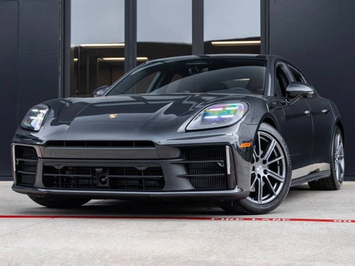 2026 Porsche Panamera 4