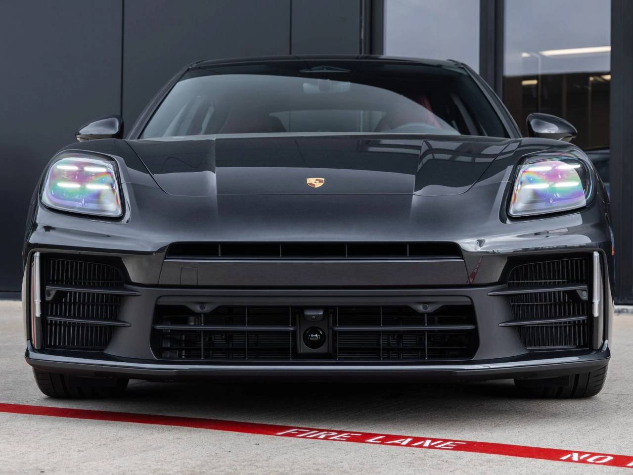 2026 Porsche Panamera 4