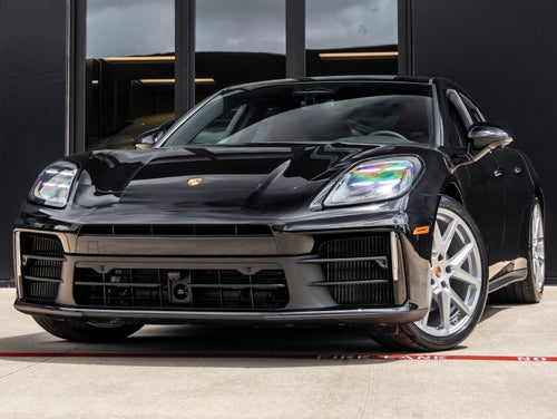 2026 Porsche Panamera Base
