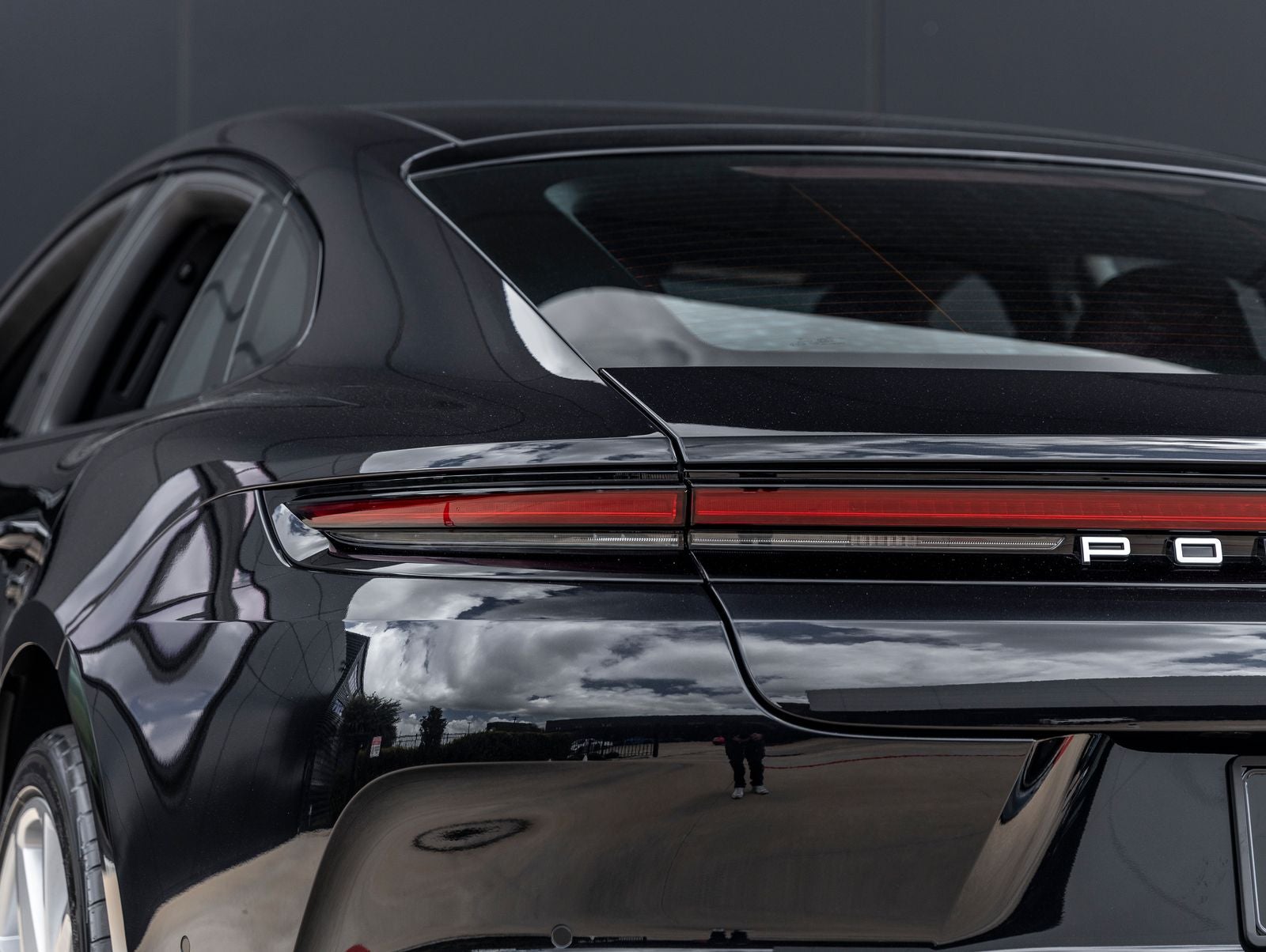2026 Porsche Panamera Base