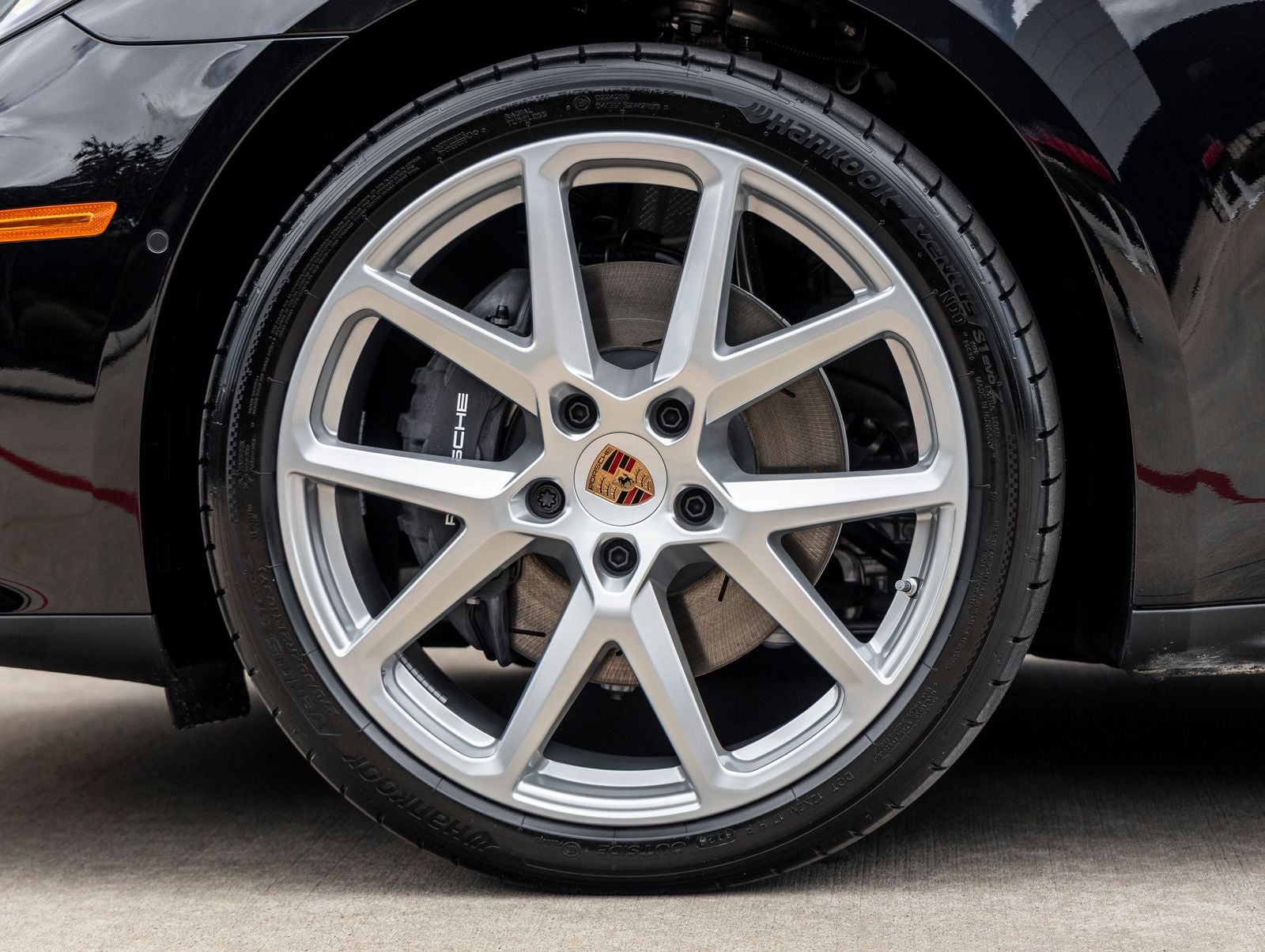 2026 Porsche Panamera Base