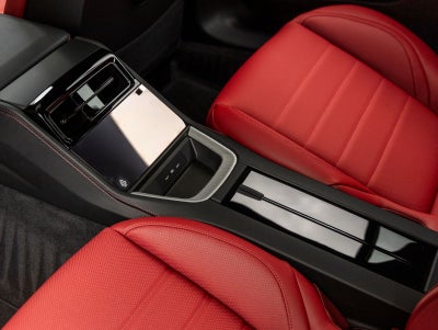 2026 Porsche Panamera Base