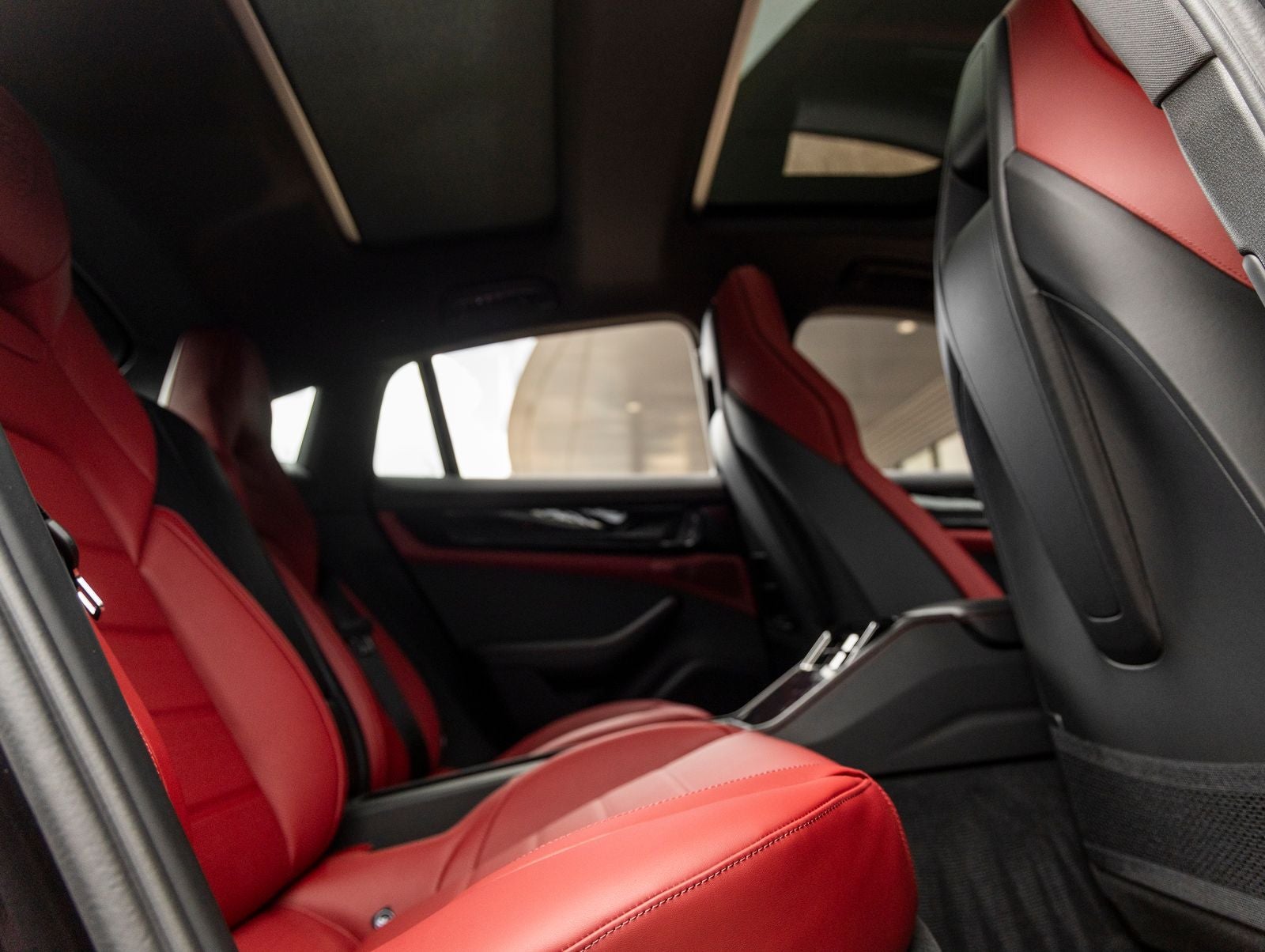 2026 Porsche Panamera Base