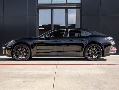 2026 Porsche Panamera Panamera