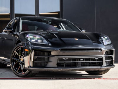 2026 Porsche Panamera Panamera