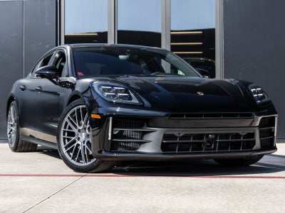 2026 Porsche Panamera Panamera 4
