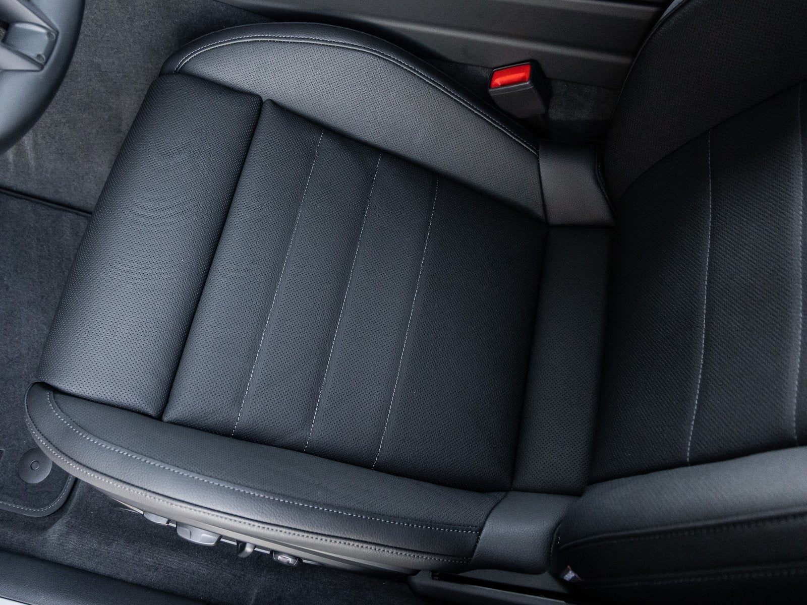 2026 Porsche Panamera Panamera 4