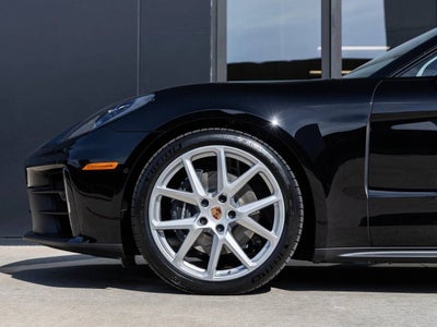 2026 Porsche Panamera Panamera 4