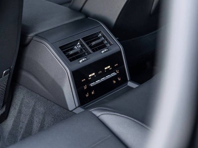2026 Porsche Panamera Panamera 4