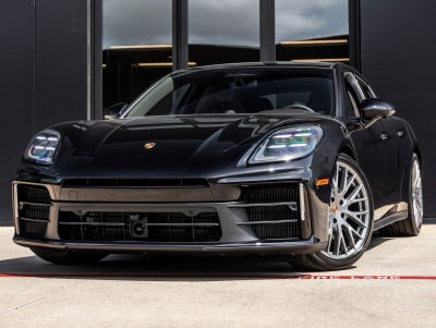 2026 Porsche Panamera Panamera 4